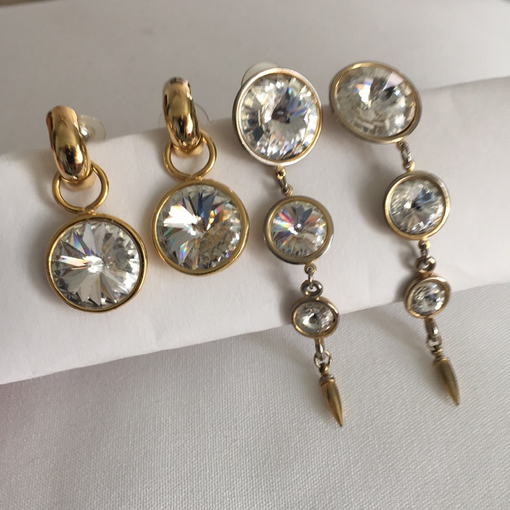 Two looks Gold Tone gorgeous pierced Earrings